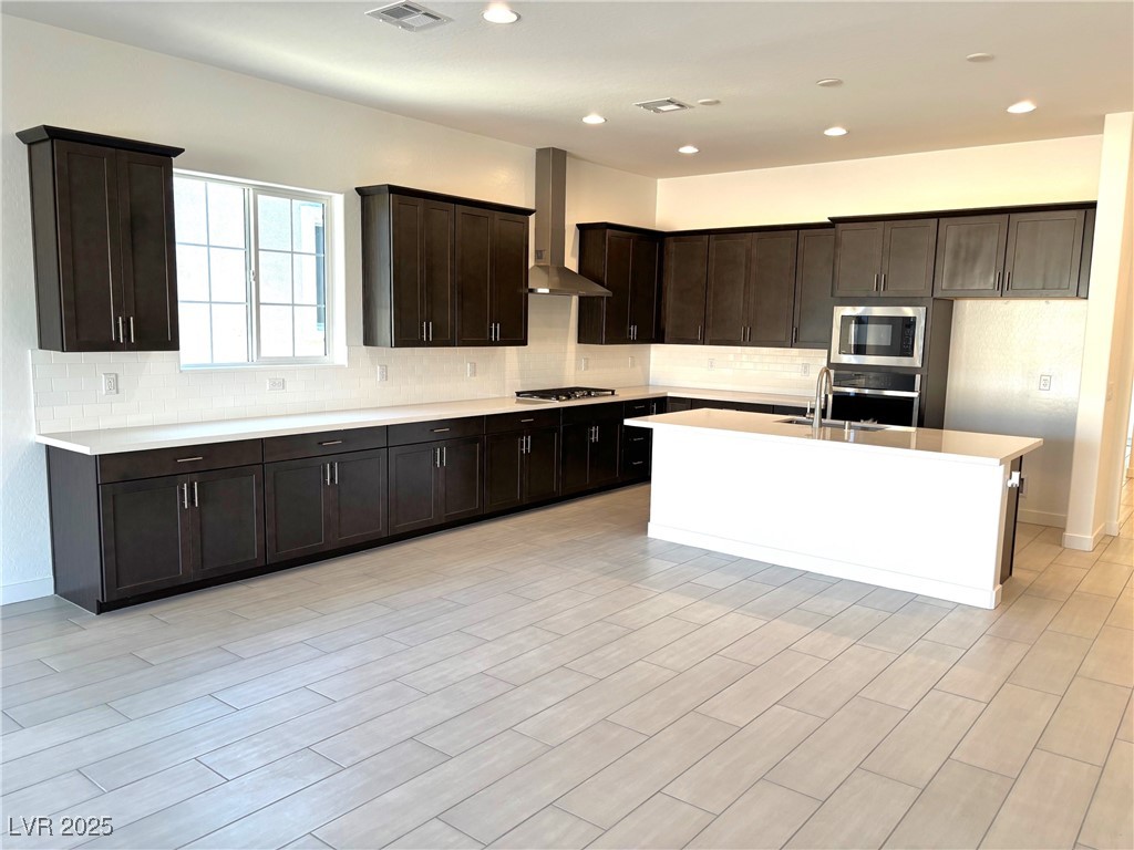 10264 Tumbaga Street Property Photo 11