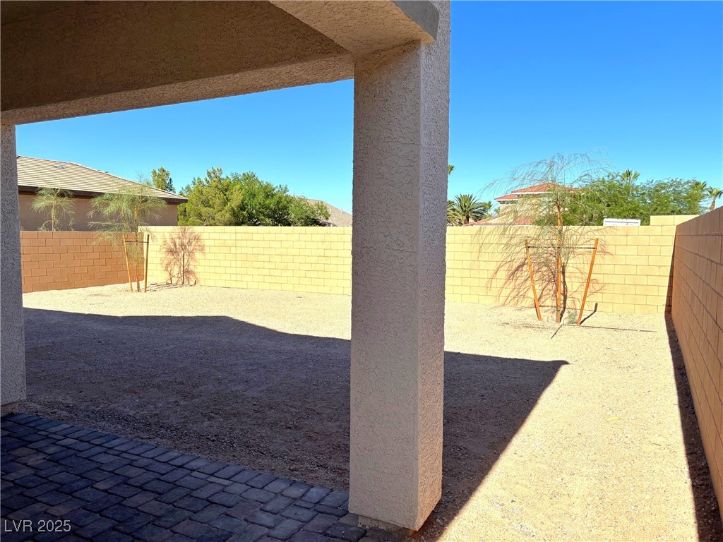 10264 Tumbaga Street Property Photo 25