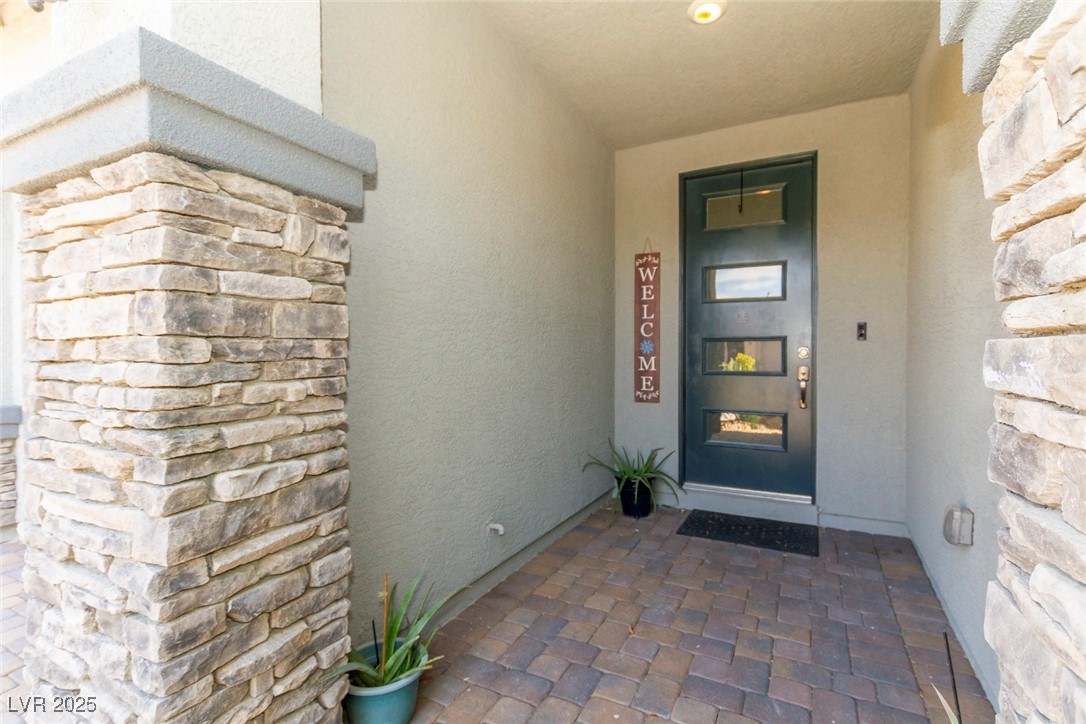 3817 Grazing Gazelle Avenue Property Photo 6