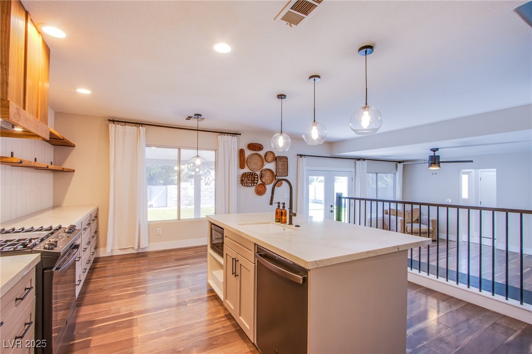 1508 Silver Knoll Avenue Property Photo 8