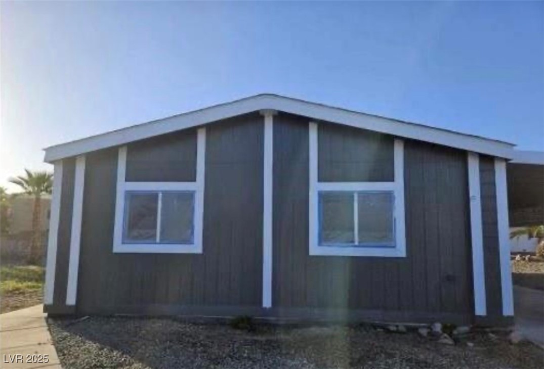 3253 Calanda Street Property Photo