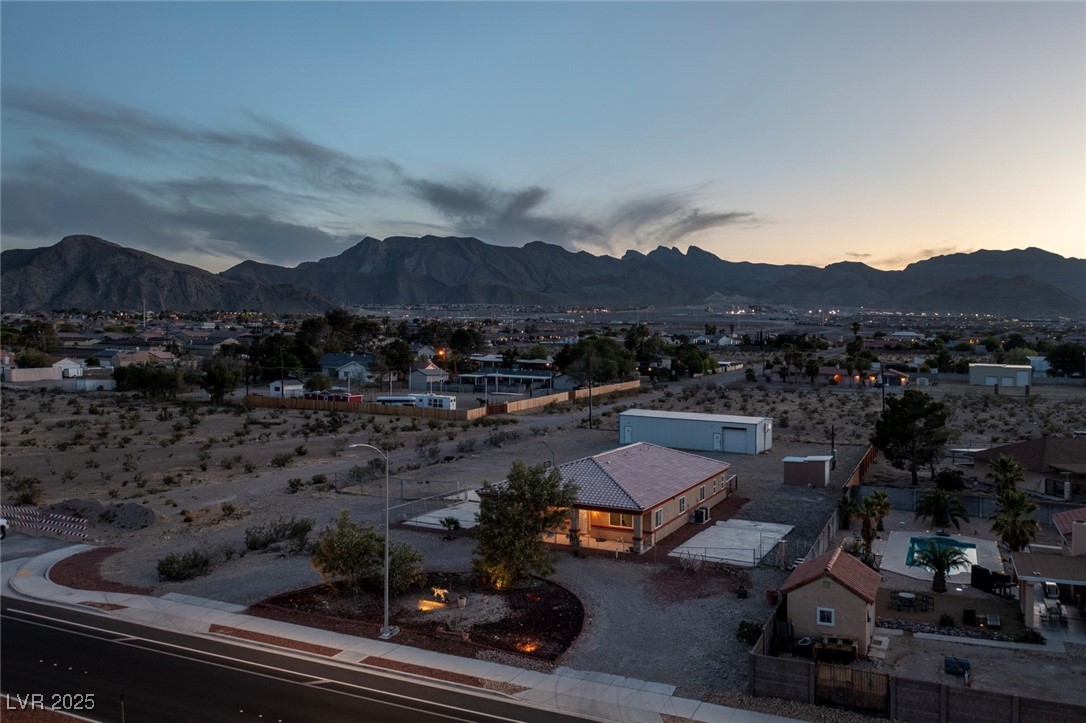 5315 North Fort Apache Road Property Photo 10