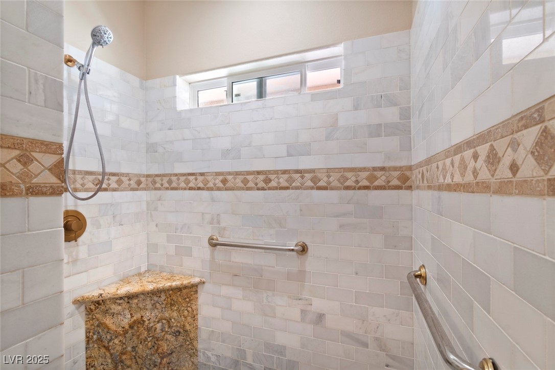 5315 North Fort Apache Road Property Photo 33