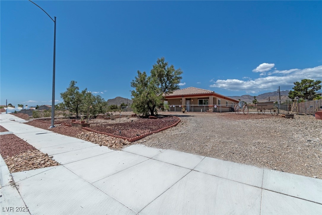 5315 North Fort Apache Road Property Photo 36