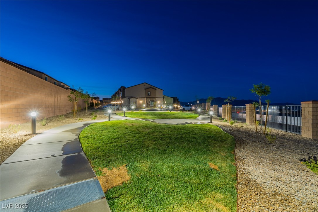 10557 Ridge Glow Avenue Property Photo 8