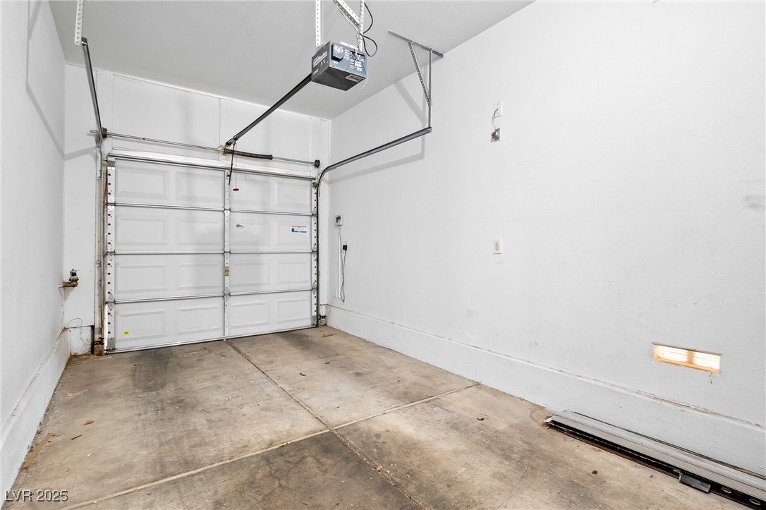 6743 Windingwood Street Property Photo 29