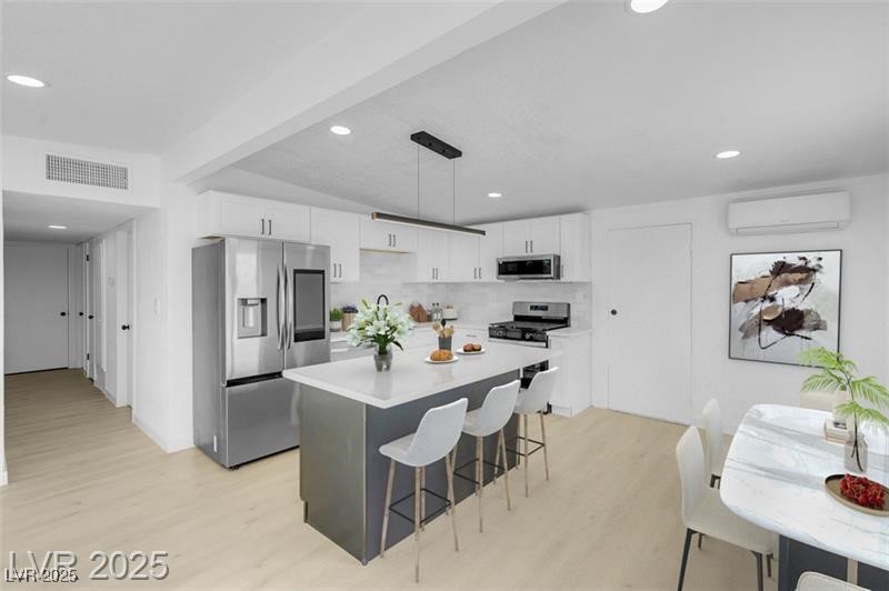 2801 Emmons Avenue Property Photo 6