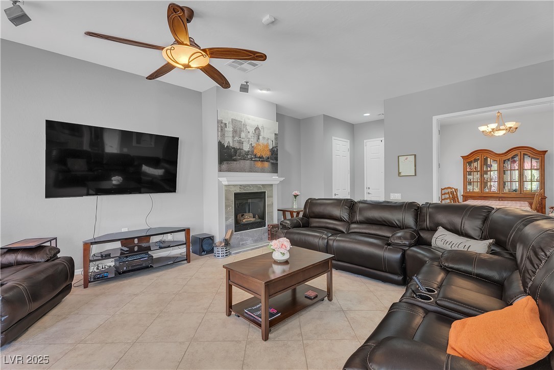 2554 Braehead Lane Property Photo 12