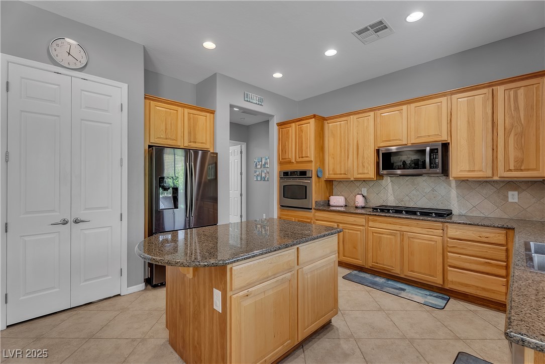 2554 Braehead Lane Property Photo 17
