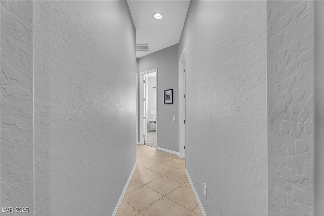 2554 Braehead Lane Property Photo 32