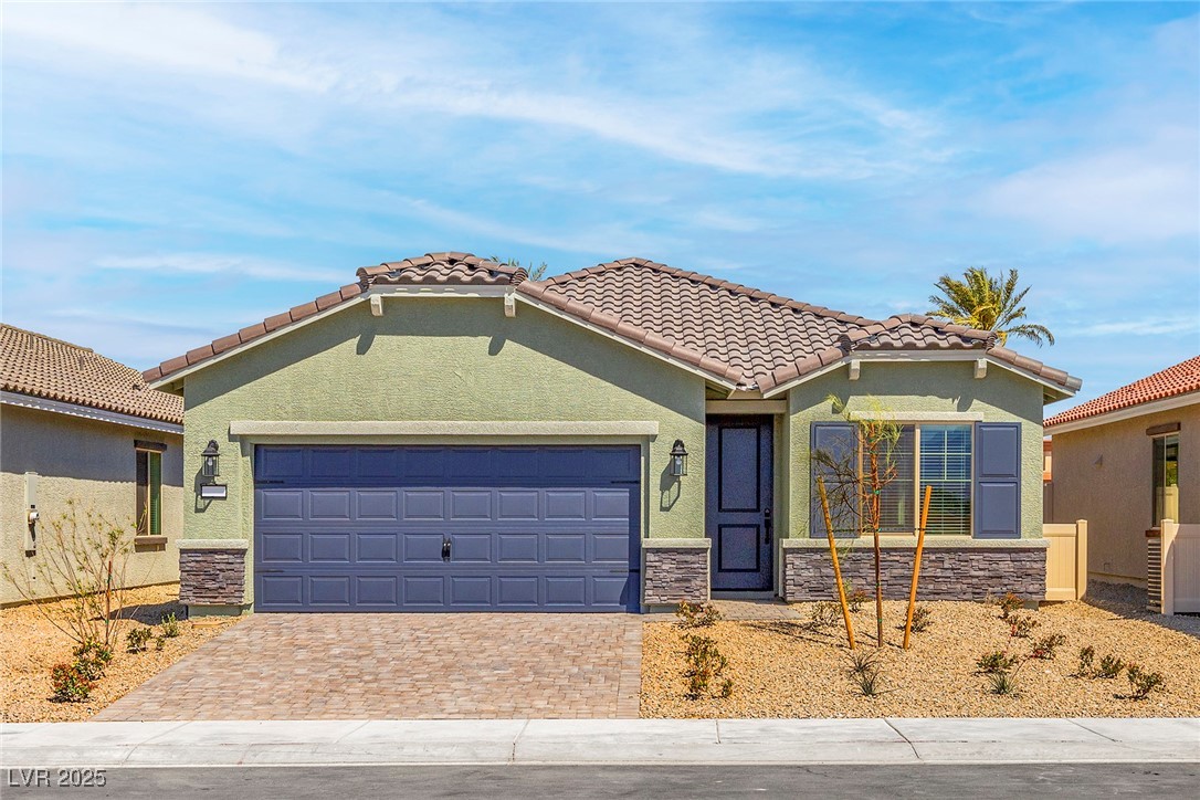 3233 Walker River Street Property Photo