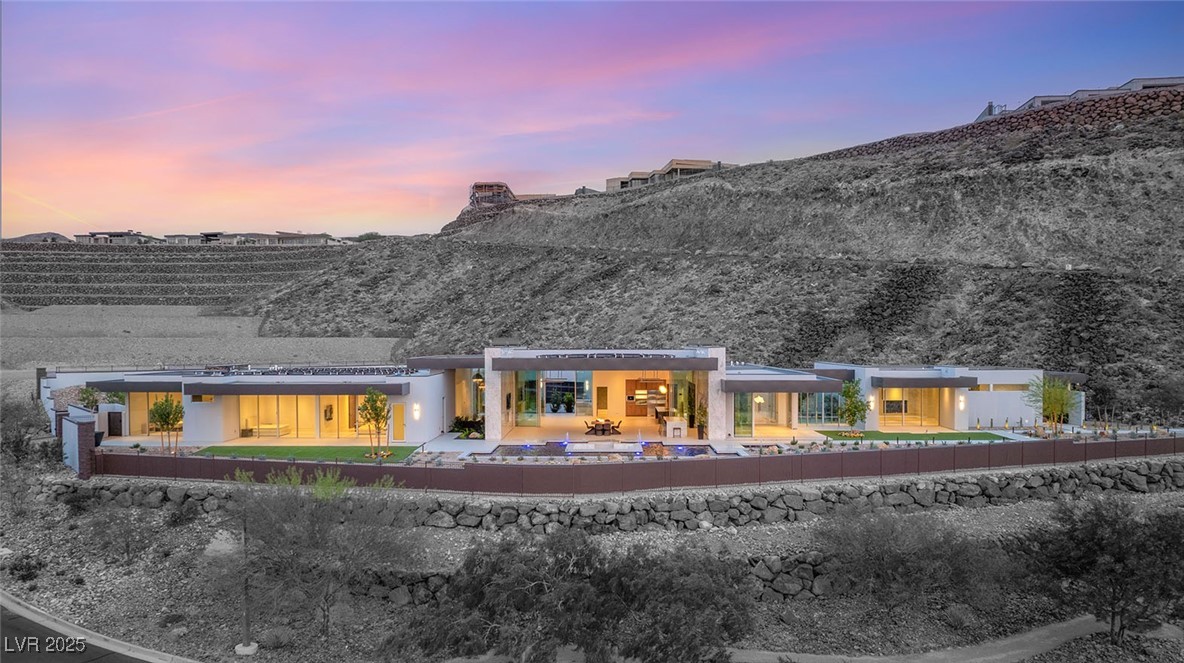 3 Horseshoe Rock Court Property Photo