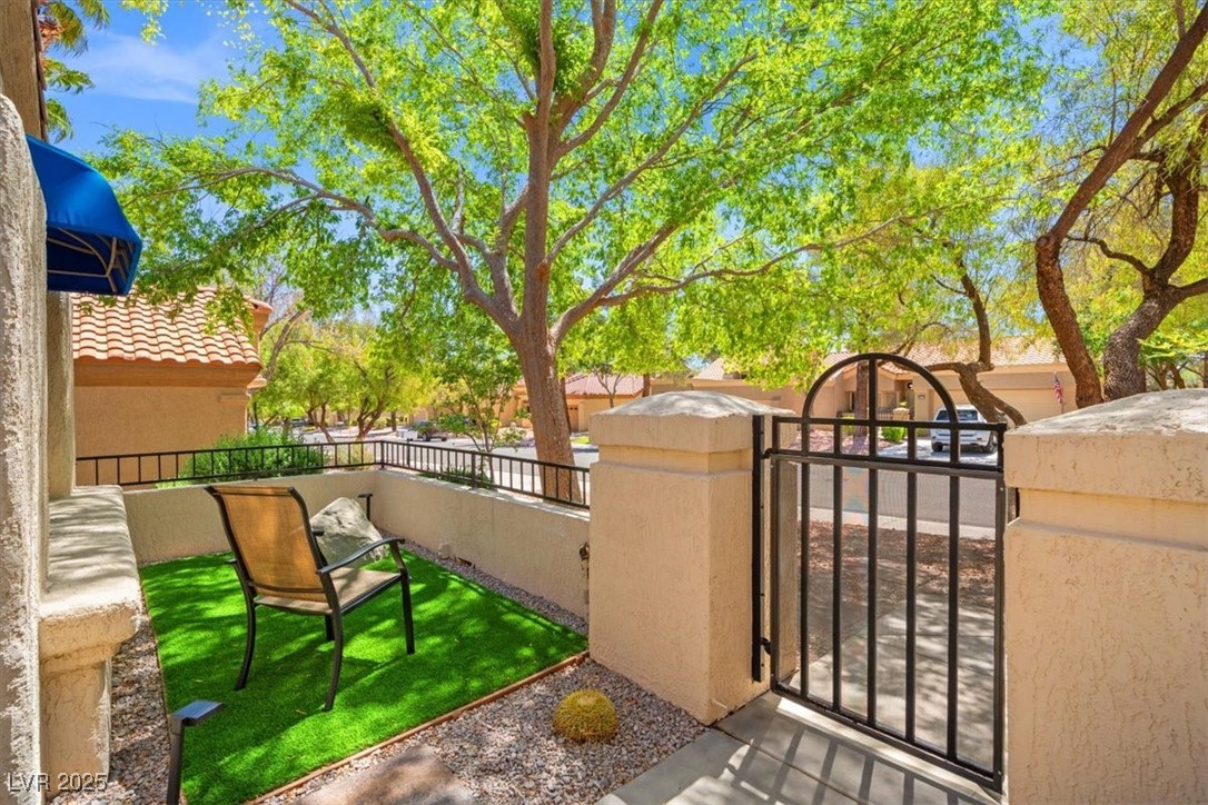 9540 Eagle Valley Drive Property Photo 31