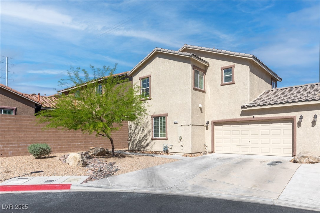 4014 Sparrow Rock Street Property Photo
