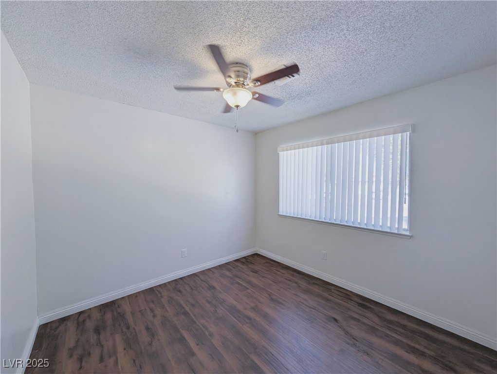 3667 Descanso Street Property Photo 18