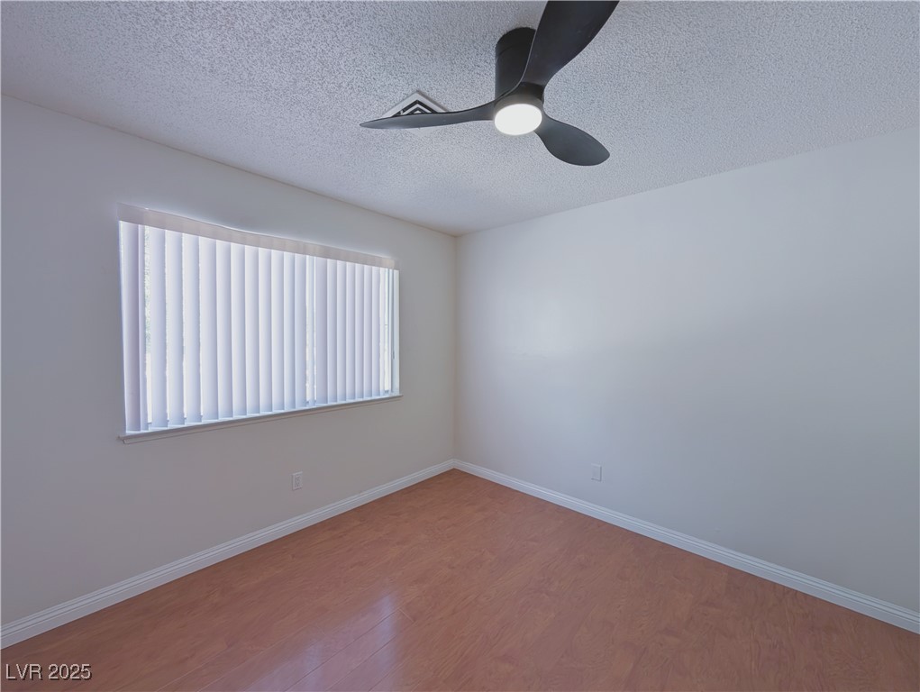 3667 Descanso Street Property Photo 23