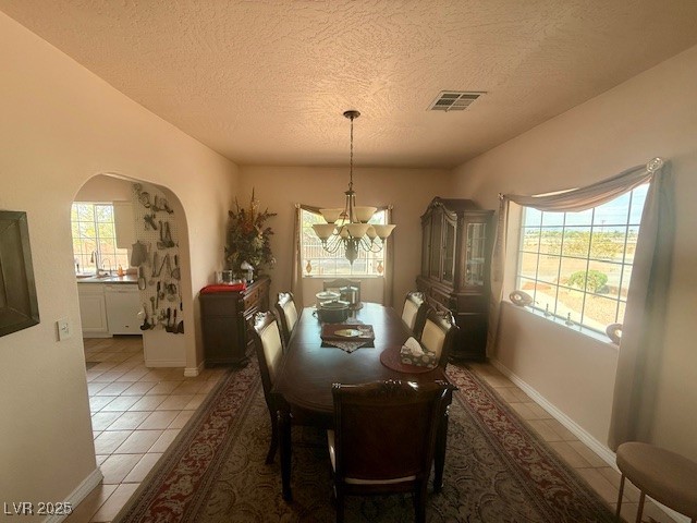 10561 Rancho Destino Road Property Photo 12