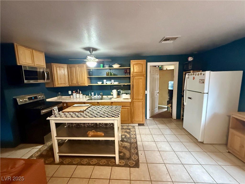 10561 Rancho Destino Road Property Photo 28