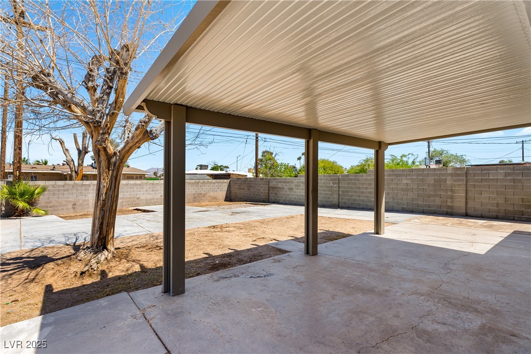 1020 Baker Avenue Property Photo 35