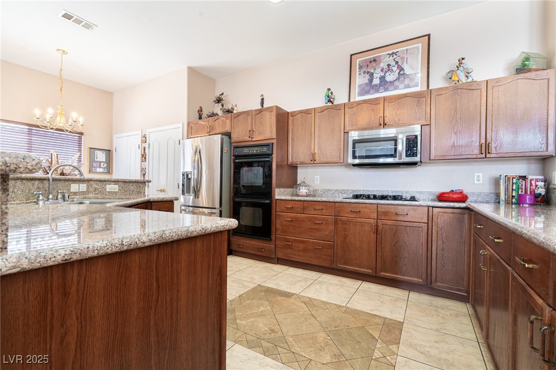 1259 North Hollywood Boulevard Property Photo 11
