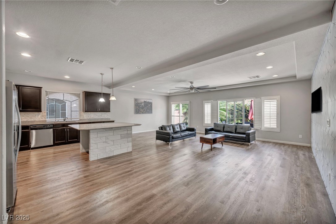 8222 Sorrel Street Property Photo 6