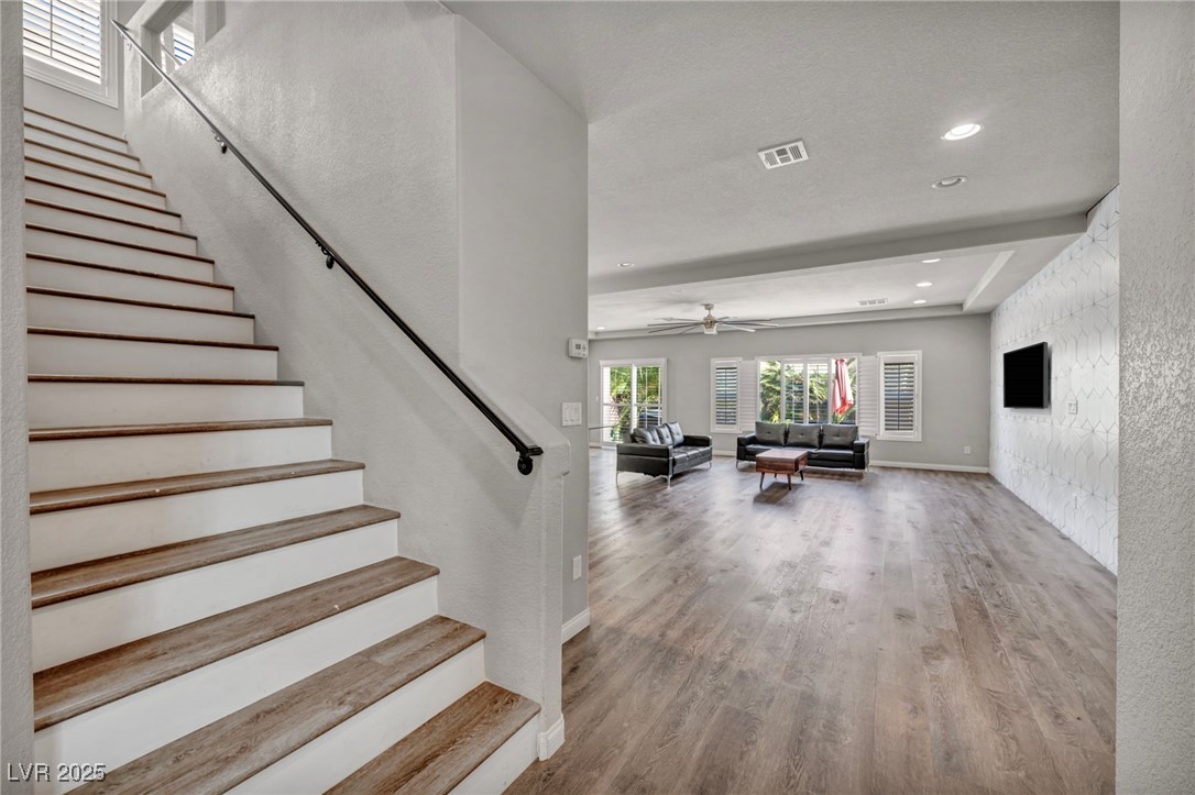 8222 Sorrel Street Property Photo 9