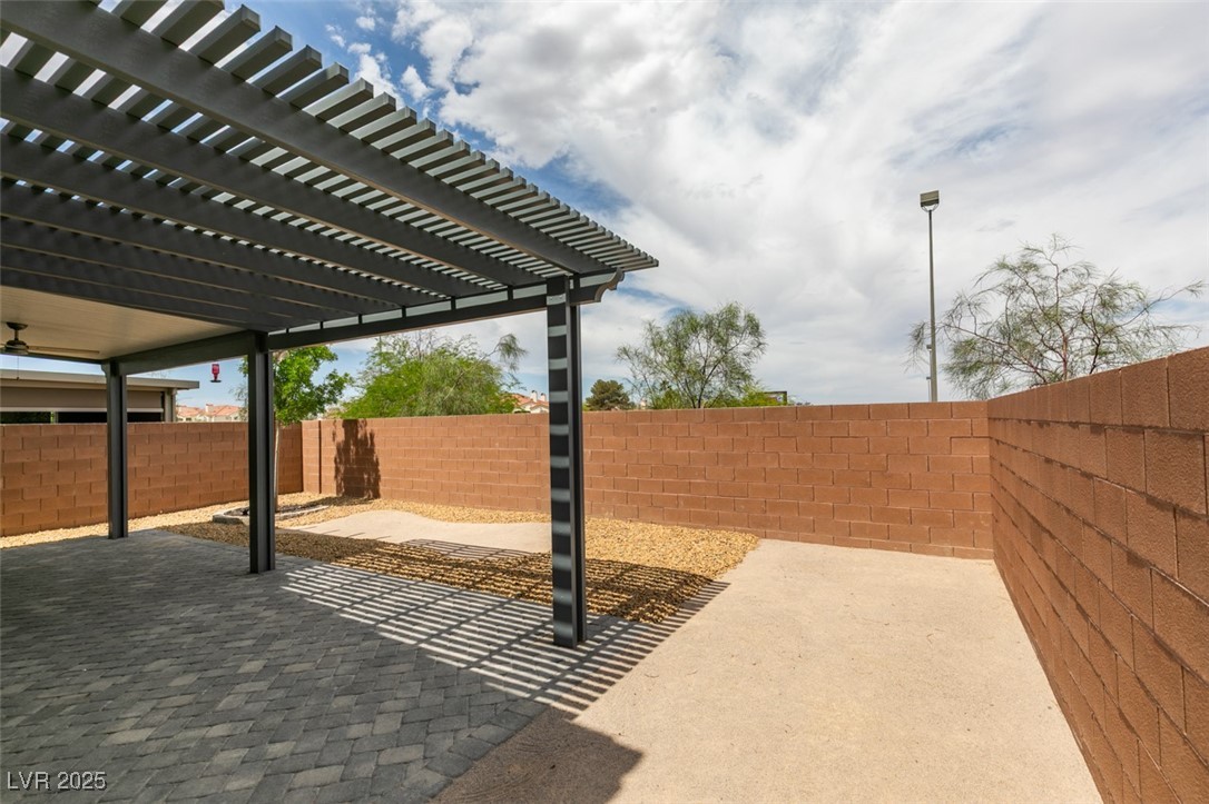 1004 Huckburn Avenue Property Photo 43