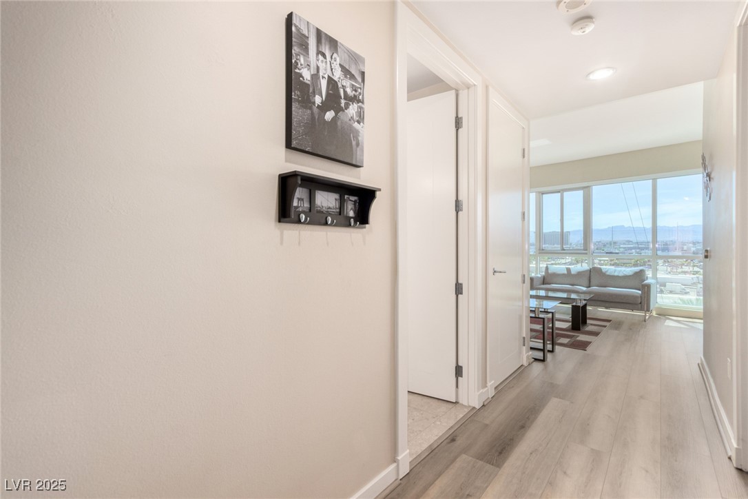 4575 Dean Martin Drive 610 Property Photo 5