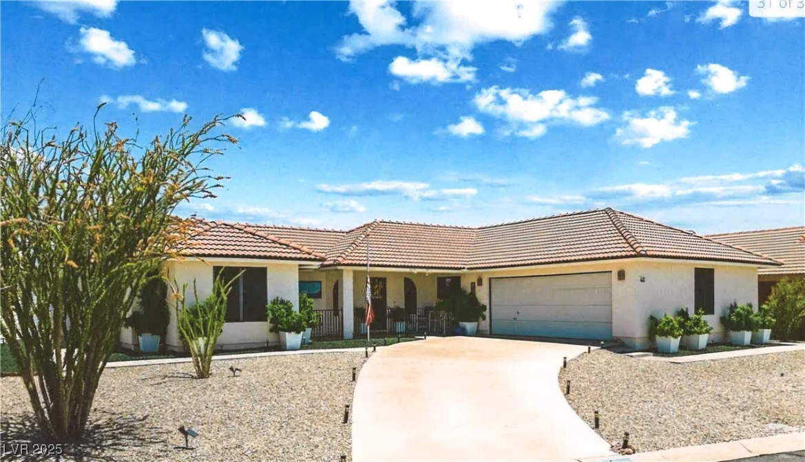 40 Palm Gardens Drive Property Photo