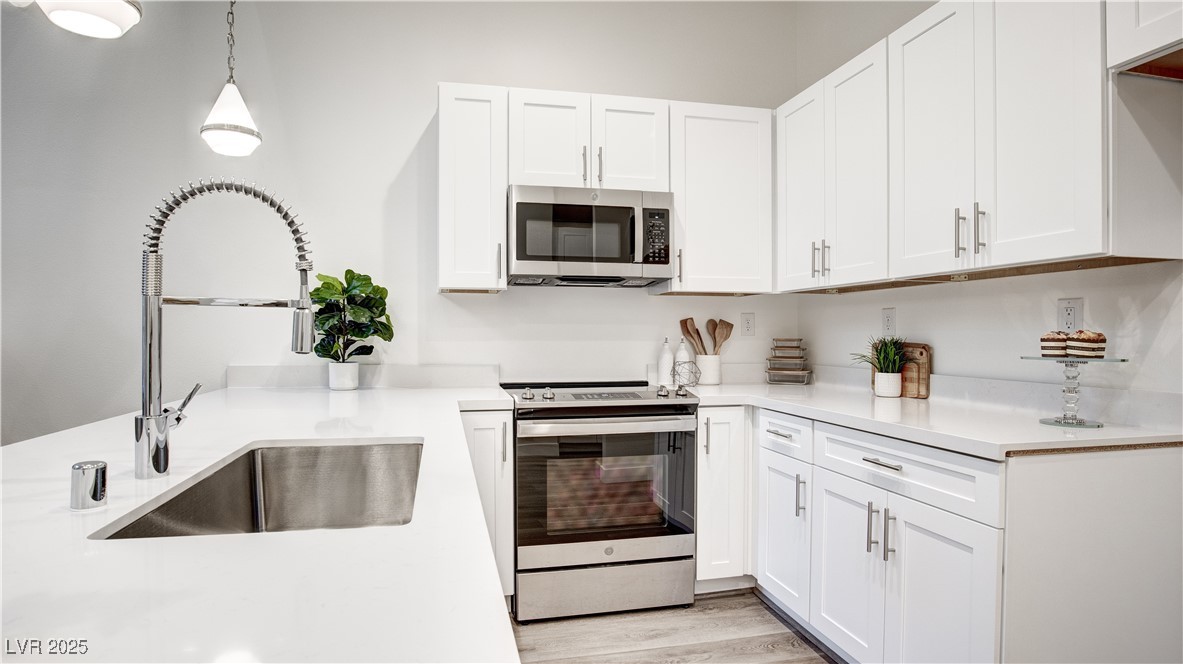 1187 Blossom Point Street 36 Property Photo 6