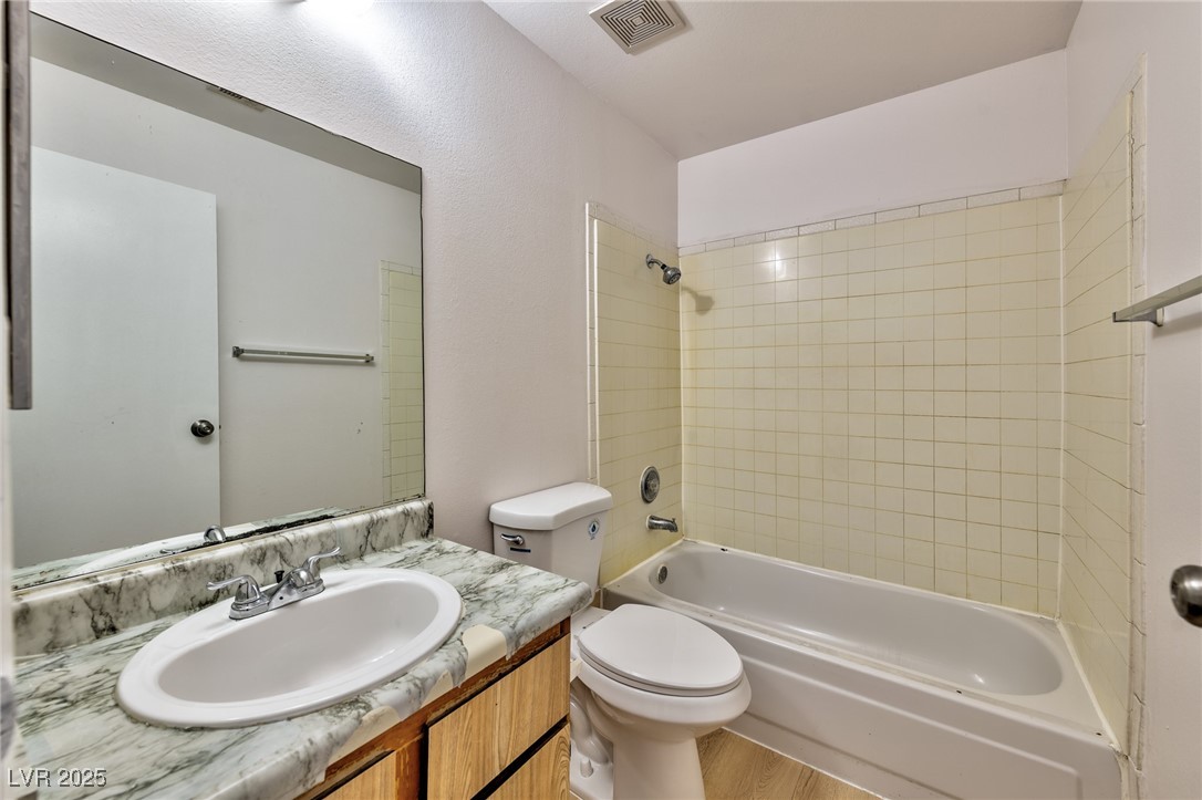 1914 Dwarf Star Drive 2028 Property Photo 8