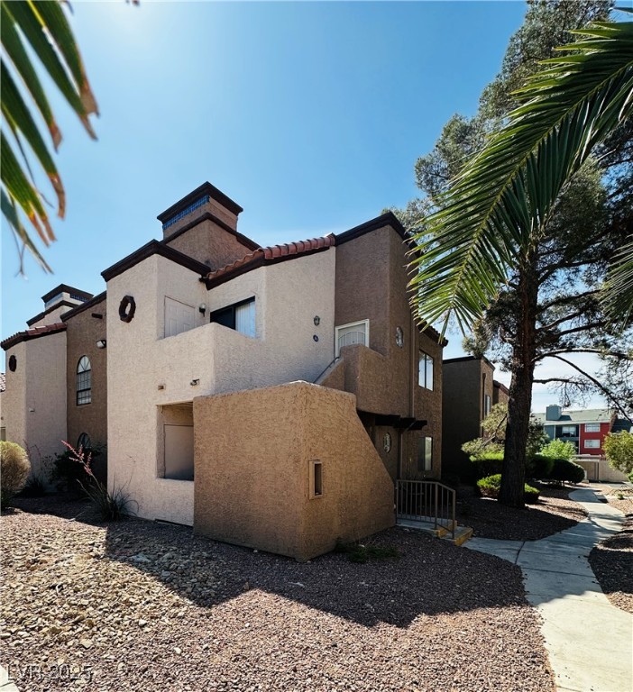 2977 Juniper Hills Boulevard 203 Property Photo