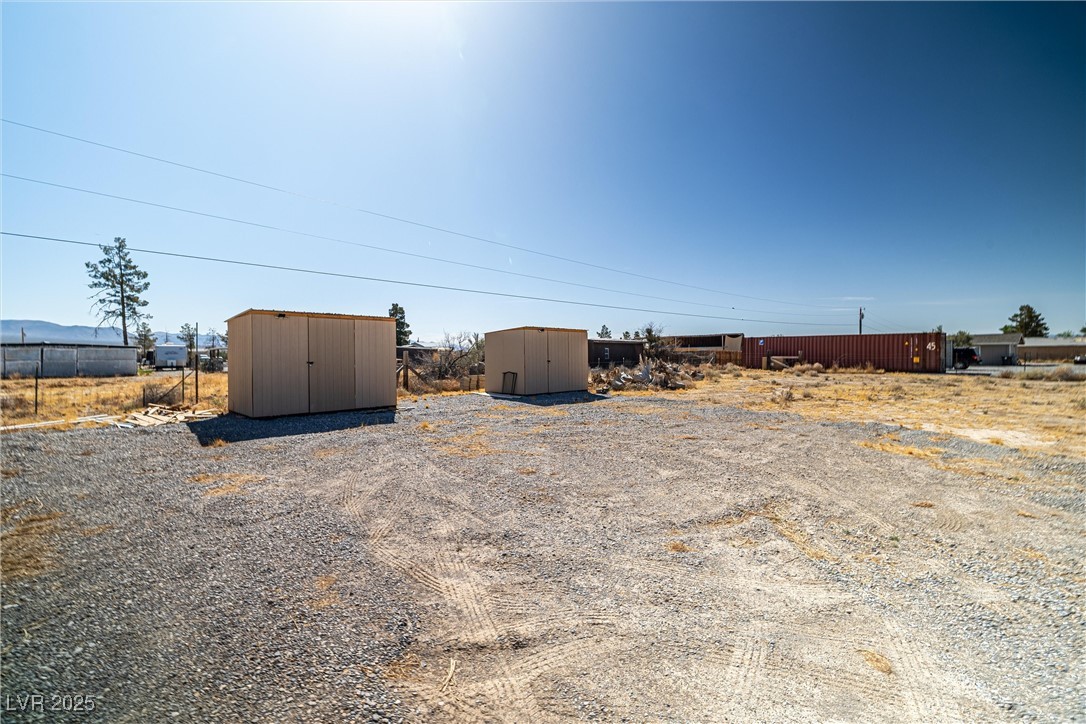 5111 Malibou Avenue Property Photo 4