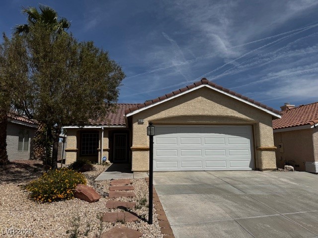 5512 Oakwood Ridge Street Property Photo 1