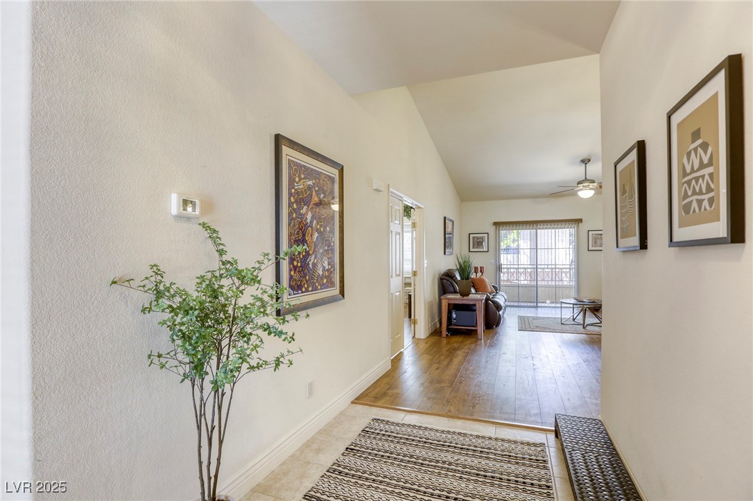 10553 Pine Pointe Avenue 203 Property Photo 4