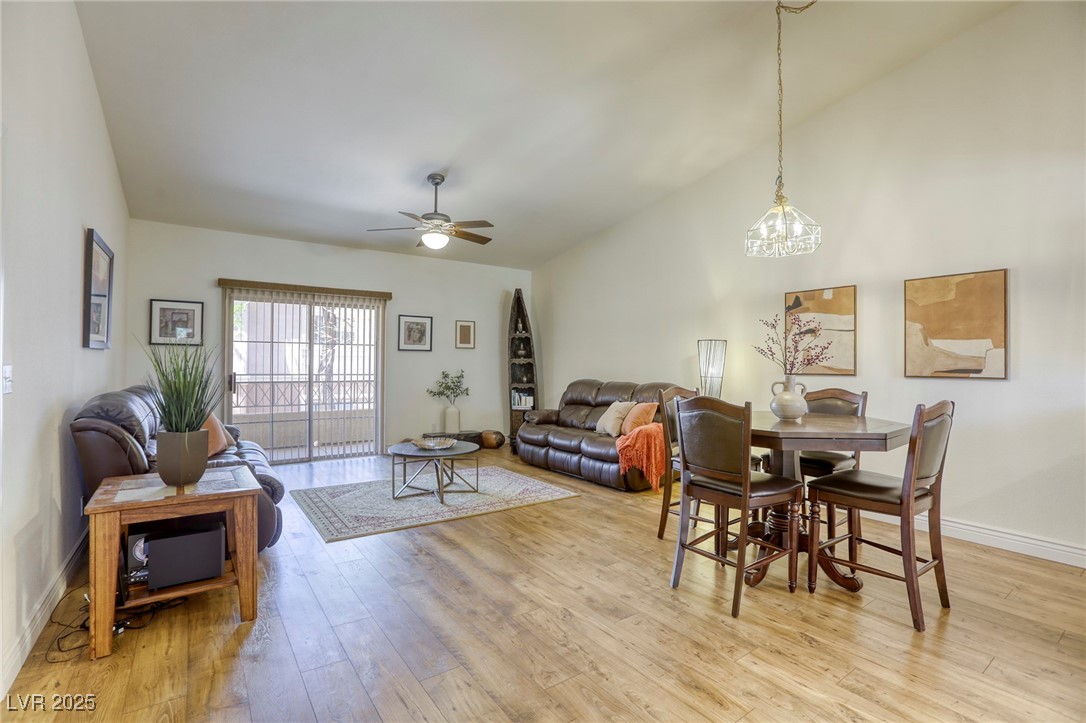 10553 Pine Pointe Avenue 203 Property Photo 6