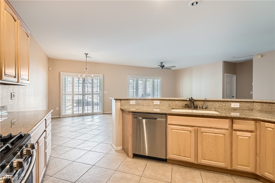 2167 Shadow Canyon Drive Property Photo 11
