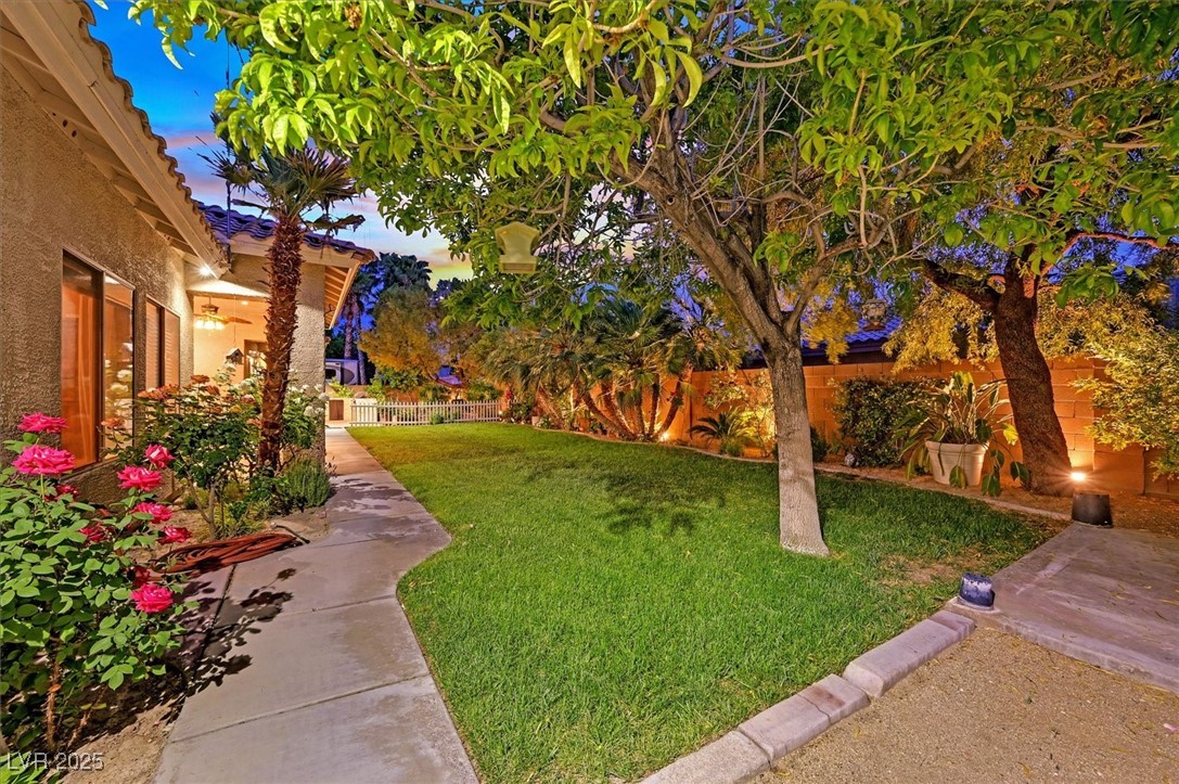 6345 Cinnabar Ridge Avenue Property Photo 12