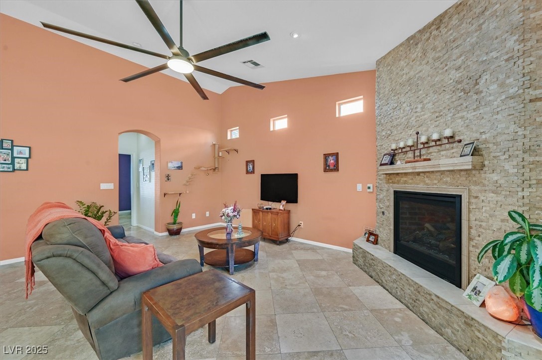 6345 Cinnabar Ridge Avenue Property Photo 20