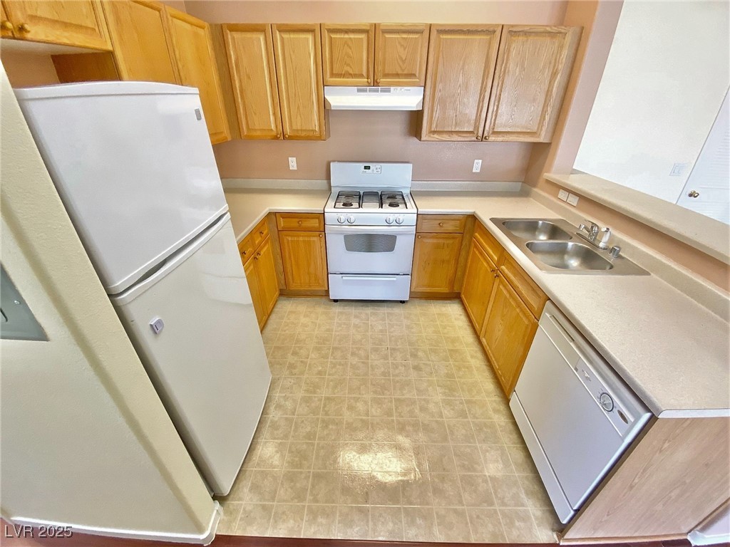 8735 Tomnitz Avenue 101 Property Photo 8