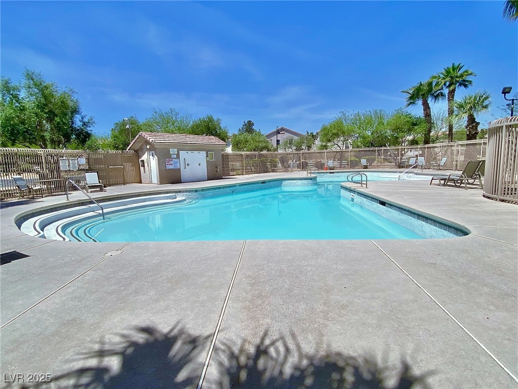 8735 Tomnitz Avenue 101 Property Photo 14