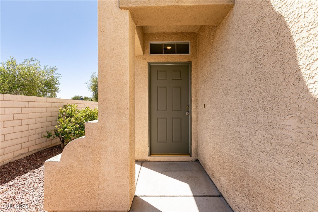 9001 Picket Fence Avenue Property Photo 6