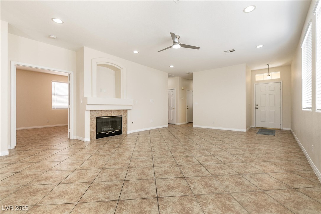 9001 Picket Fence Avenue Property Photo 7