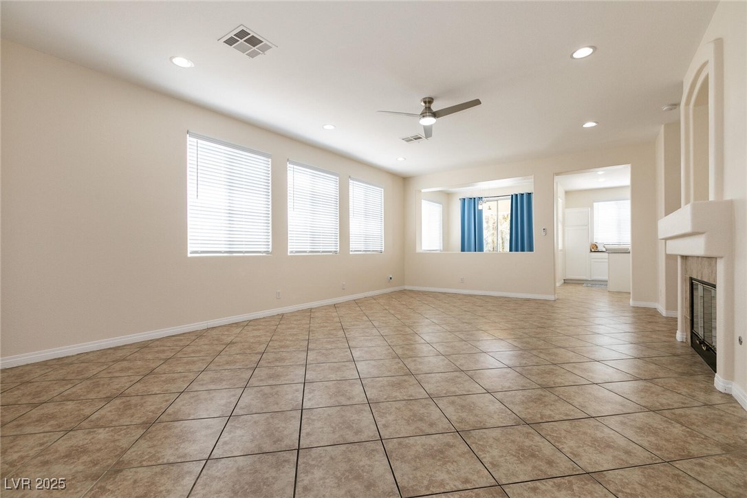 9001 Picket Fence Avenue Property Photo 9