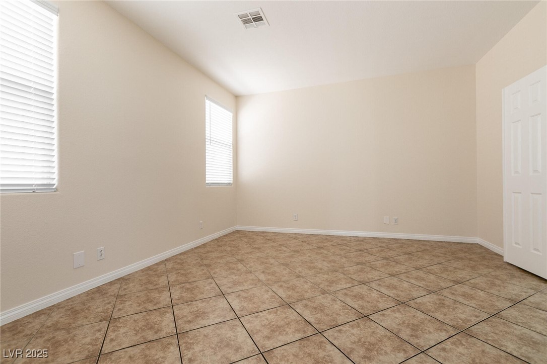 9001 Picket Fence Avenue Property Photo 22