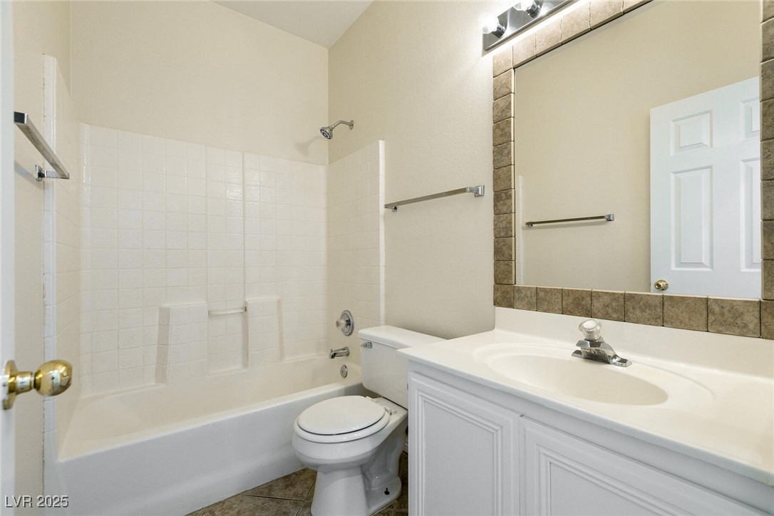 9001 Picket Fence Avenue Property Photo 29