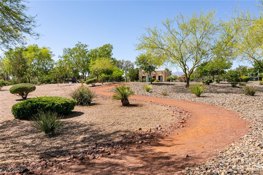 9001 Picket Fence Avenue Property Photo 38