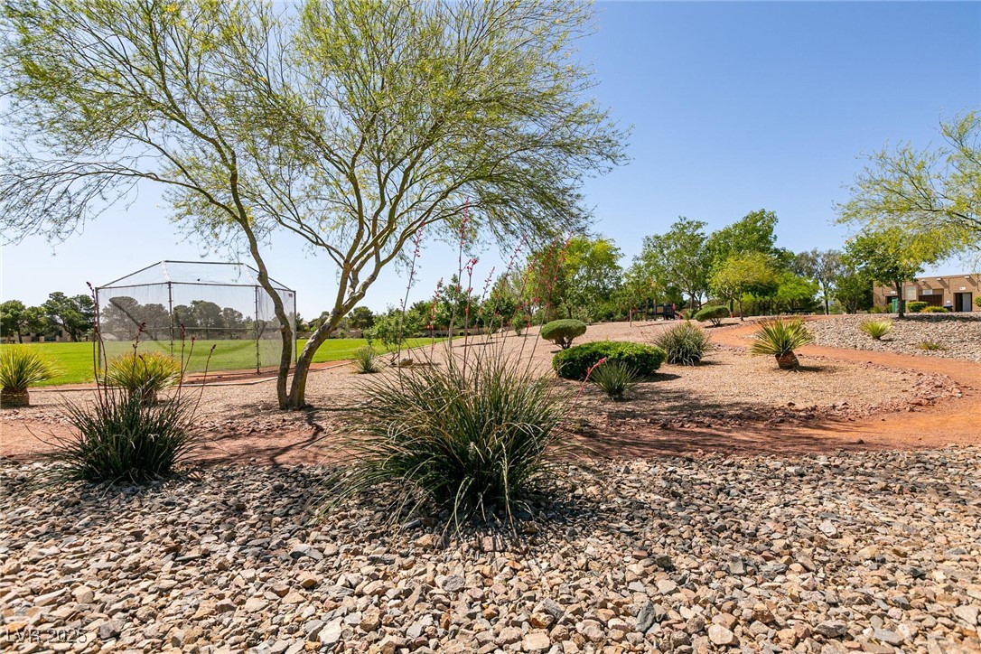 9001 Picket Fence Avenue Property Photo 39