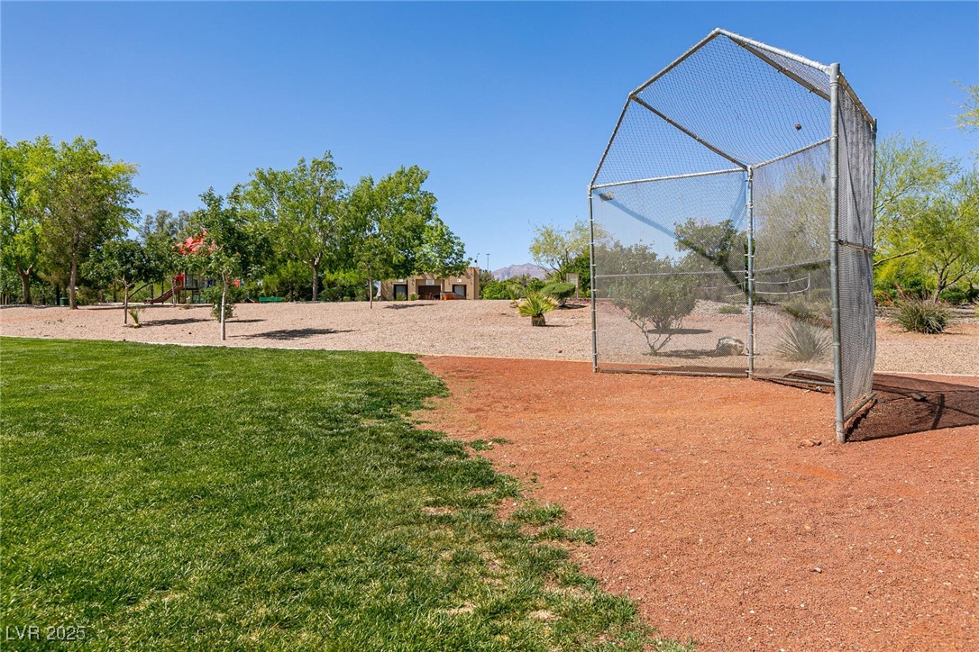 9001 Picket Fence Avenue Property Photo 40