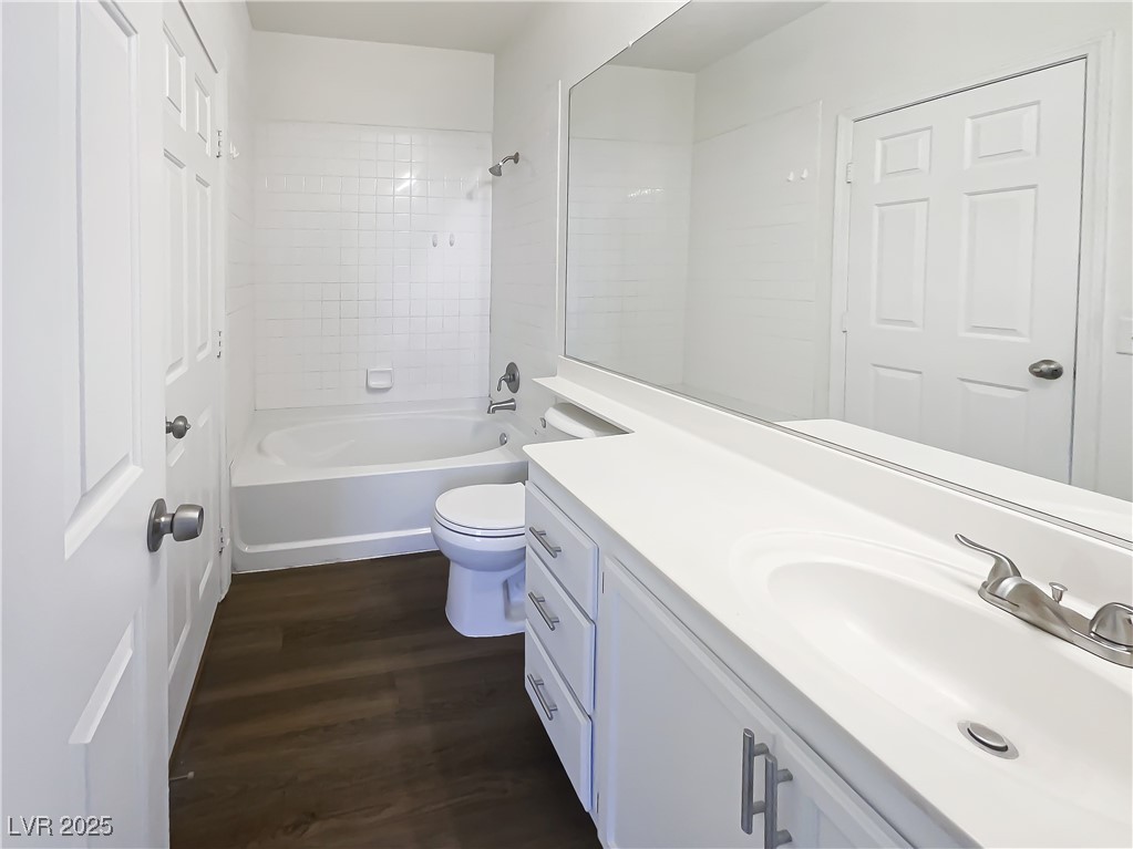1405 South Nellis Boulevard 2087 Property Photo 8
